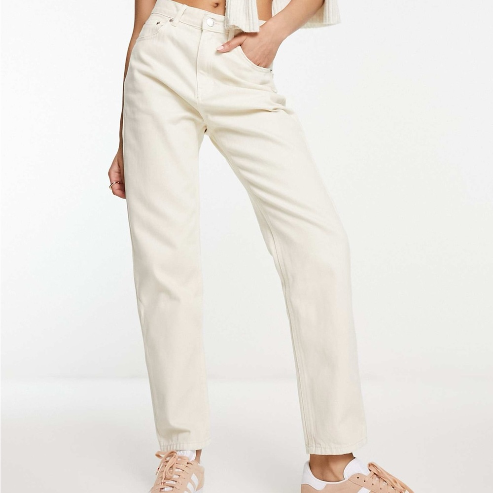 Pull&Bear Straight Leg Jeans in Cream